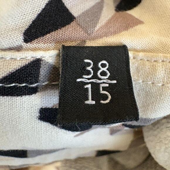 Gucci Black and White Geometric Print Button Up Shirt EU 38 - Picture 5 of 13